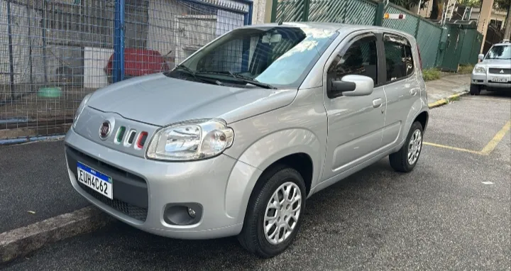 Uno - Foto #2 do anúncio à venda de Carro clássico