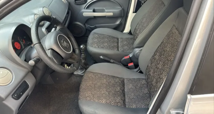 Uno - Foto #5 do anúncio à venda de Carro clássico