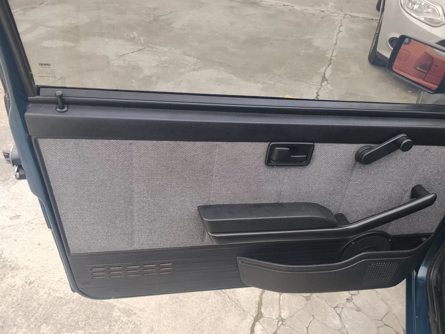 avv-fiat-uno-venda-6bdd2e3-imagem-015