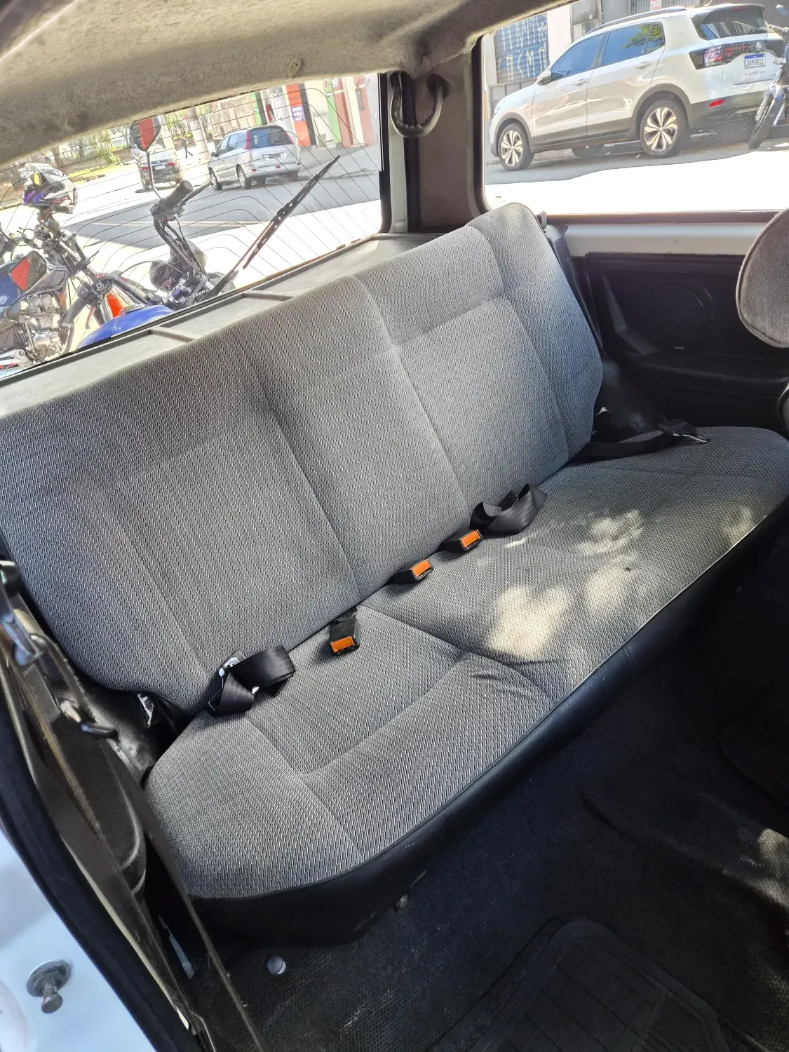 avv-fiat-uno-venda-75549aa-imagem-005