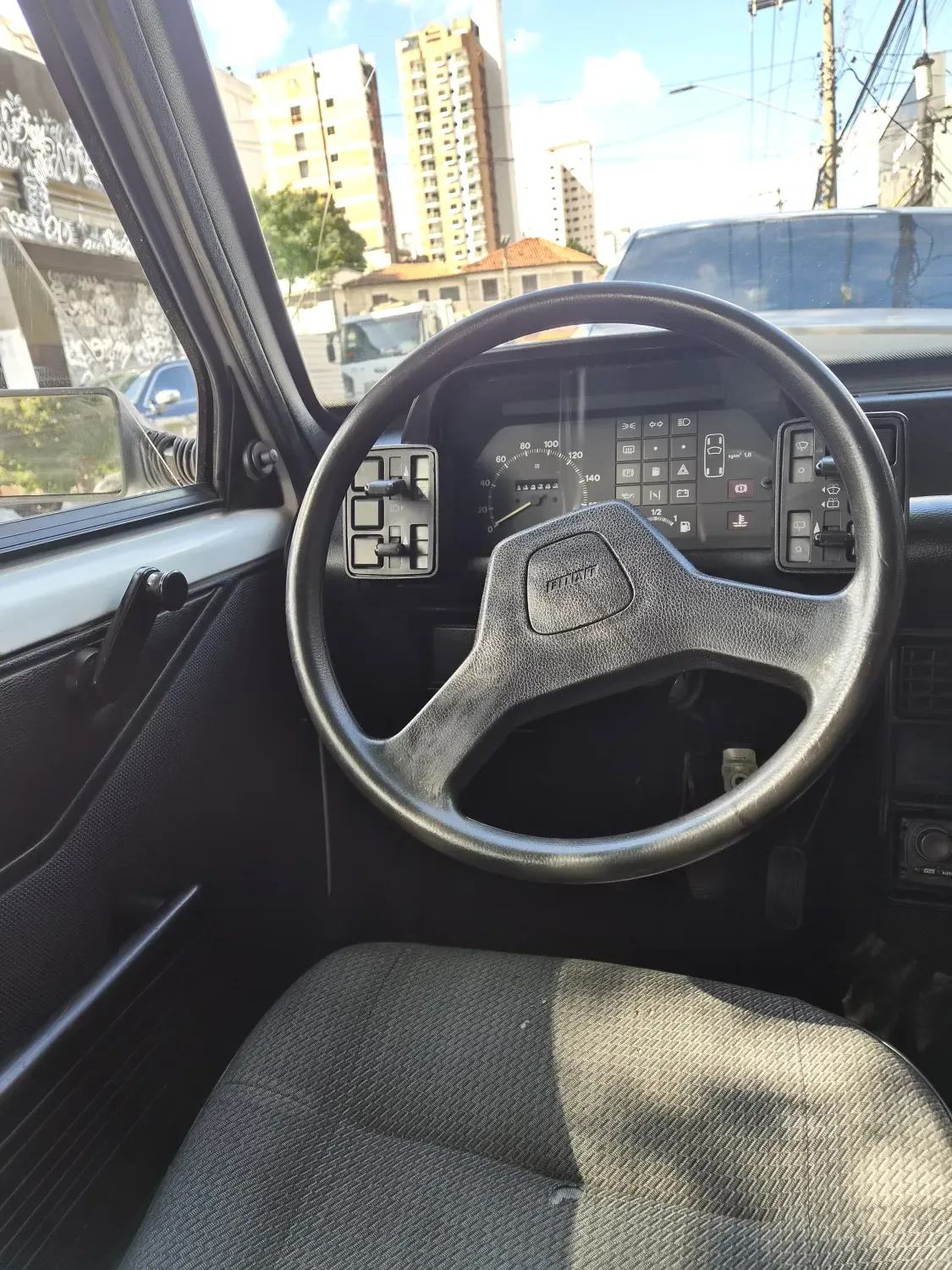 avv-fiat-uno-venda-75549aa-imagem-006
