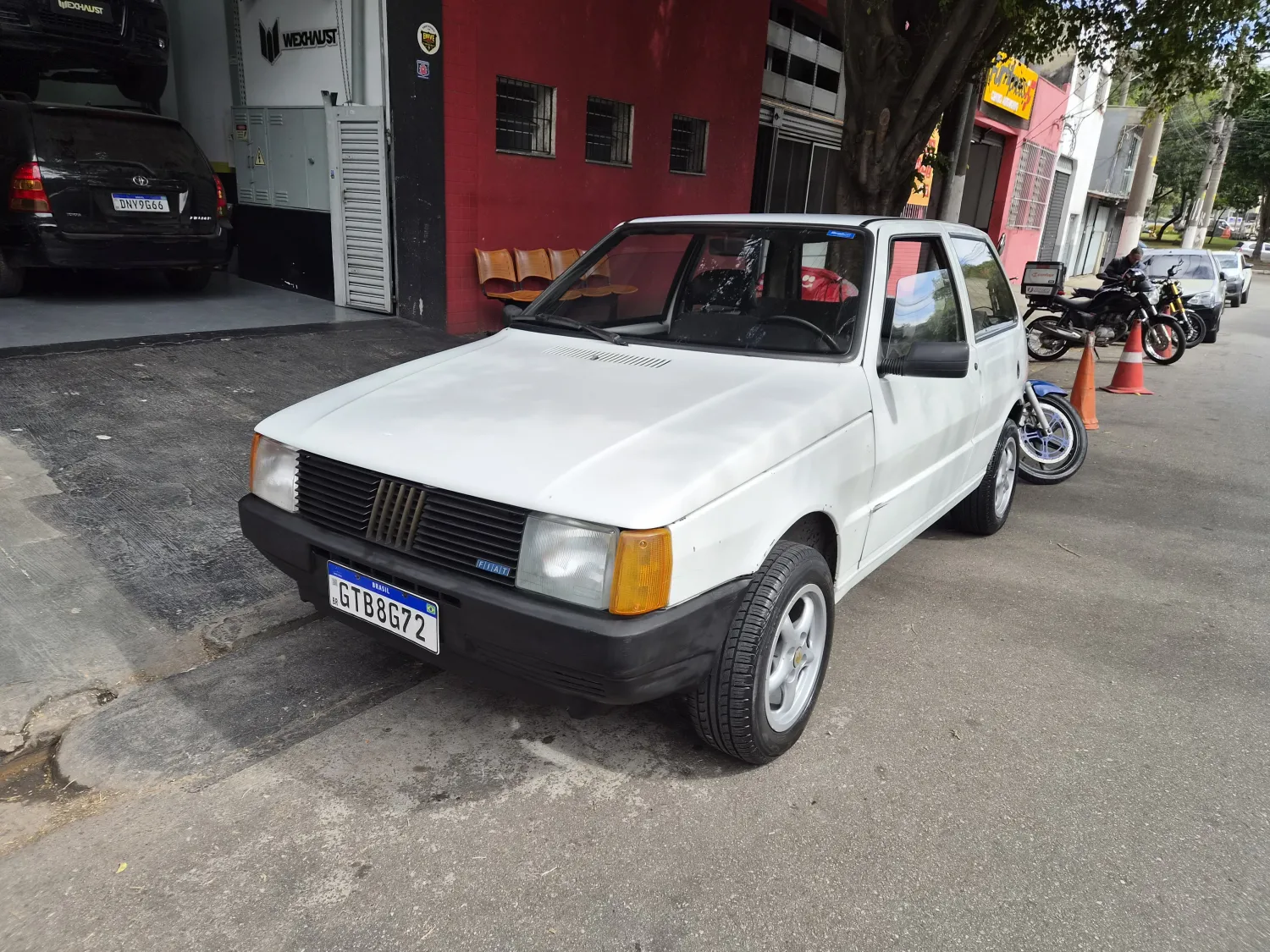 avv-fiat-uno-venda-75549aa-imagem-008