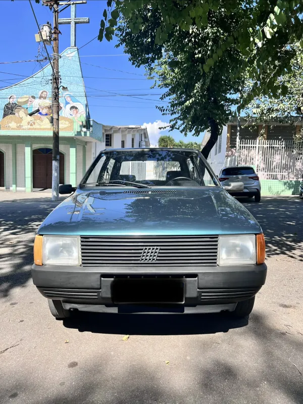 Uno - Foto #2 do anúncio à venda de Carro clássico