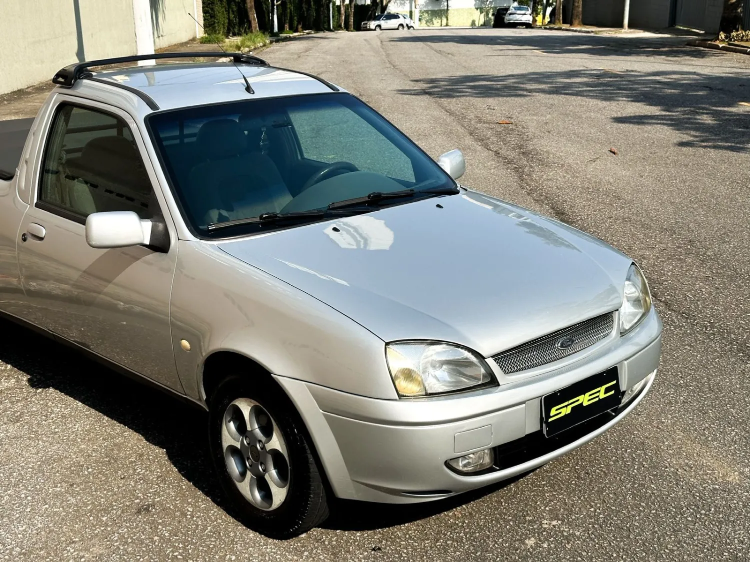 Courier - Foto #17 do anúncio à venda de Carro clássico