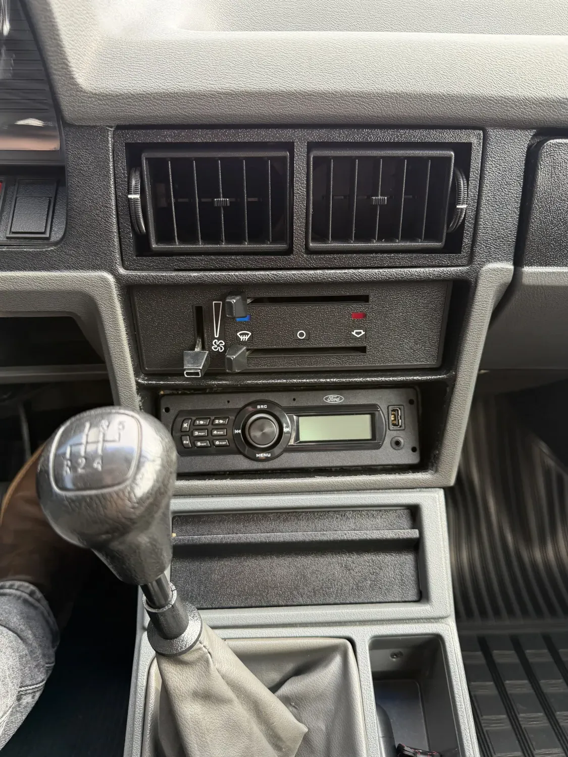 avv-ford-del-rey-venda-654f754-imagem-011
