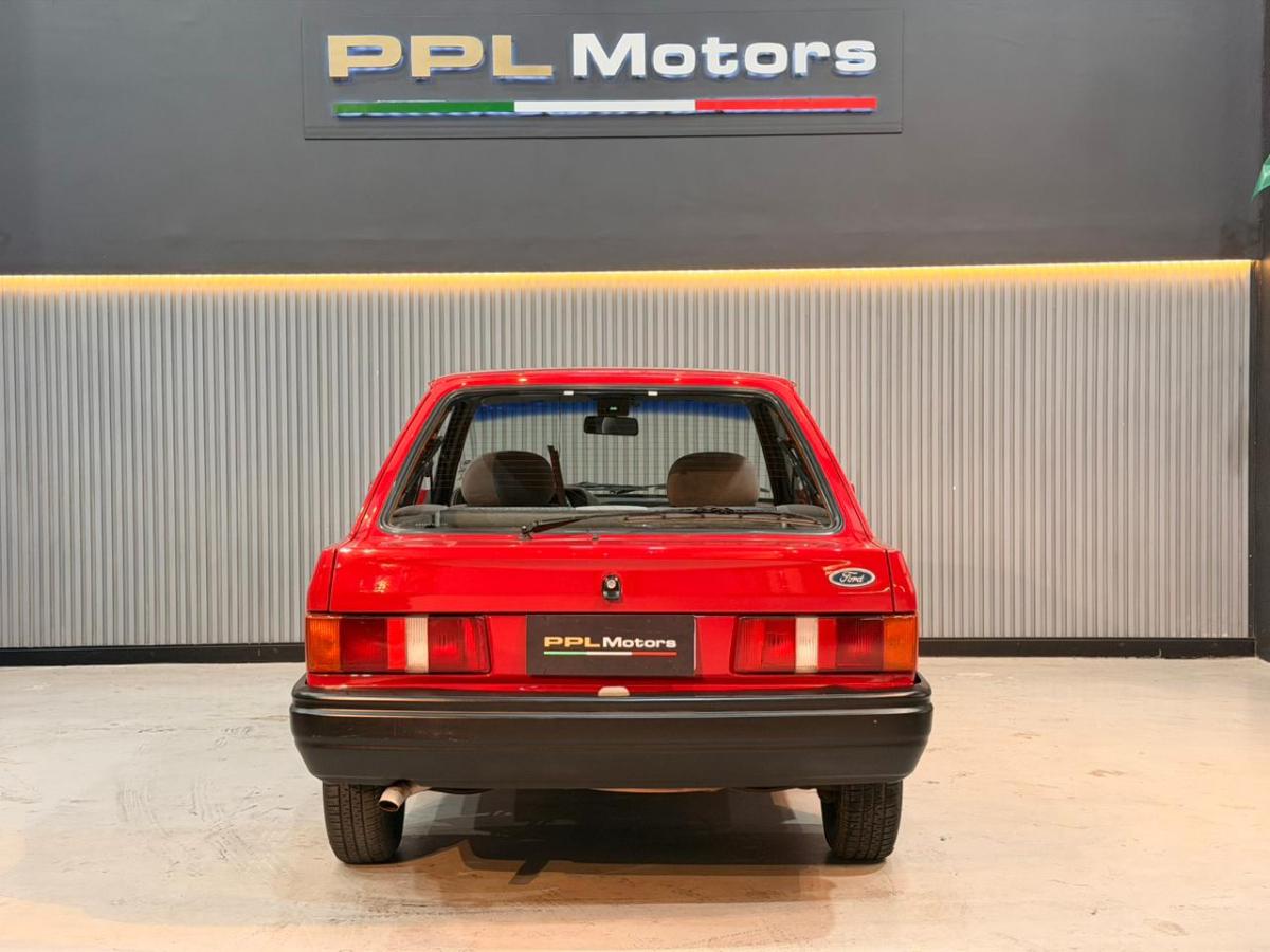 avv-ford-escort-1-0-hobby-8v-gasol-venda-krwy9to-imagem-002