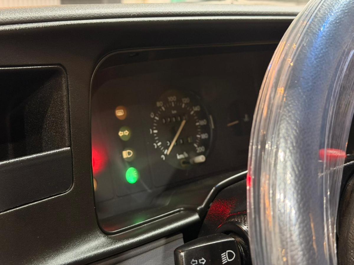avv-ford-escort-1-0-hobby-8v-gasol-venda-krwy9to-imagem-014