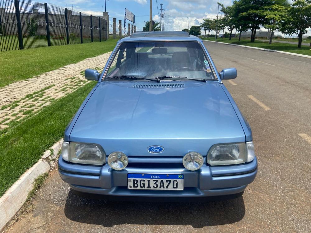 Escort - Foto #3 do anúncio à venda de Carro clássico