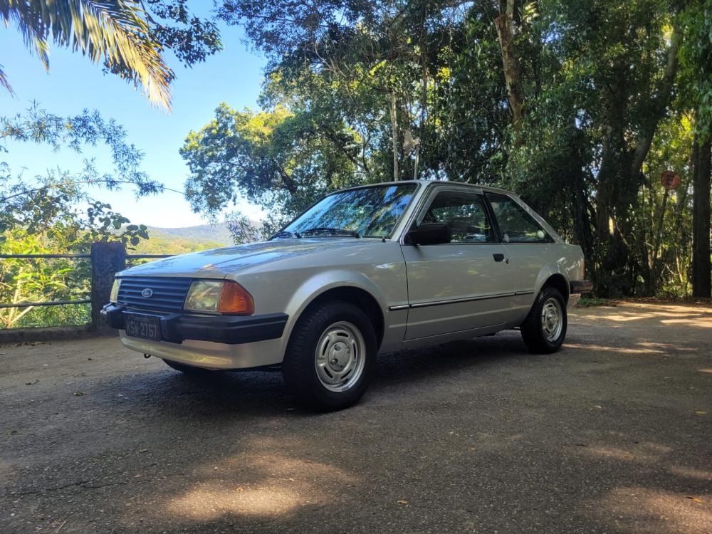 Escort - Foto #8 do anúncio à venda de Carro clássico
