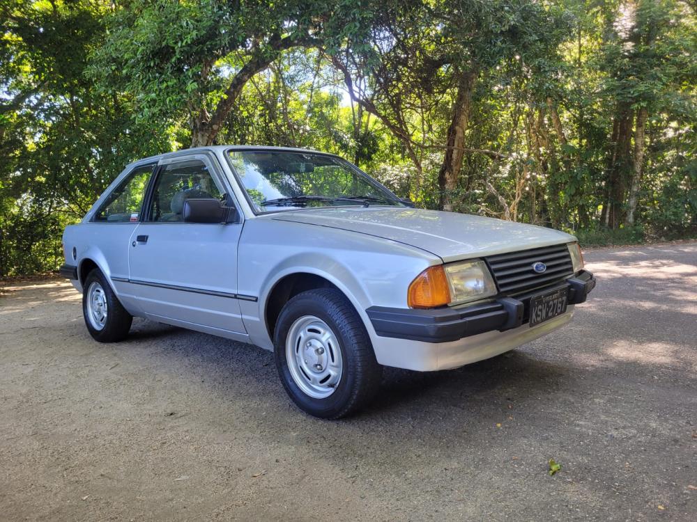 Escort - Foto #19 do anúncio à venda de Carro clássico