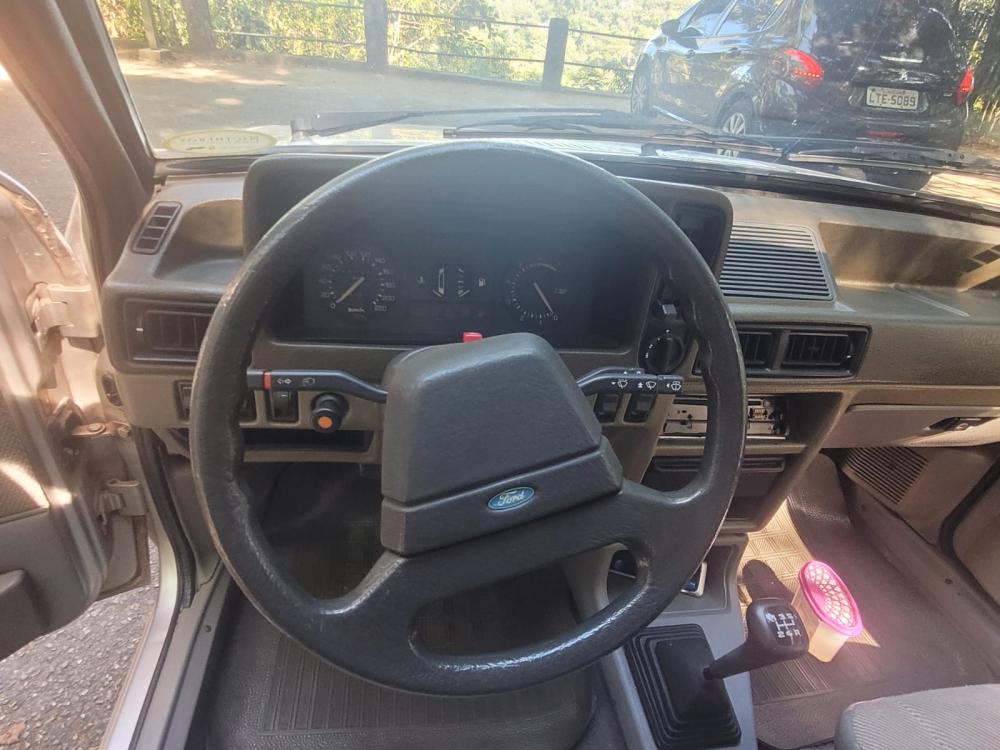 Escort - Foto #21 do anúncio à venda de Carro clássico