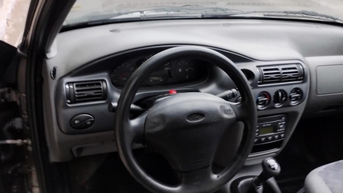 Escort - Foto #18 do anúncio à venda de Carro clássico