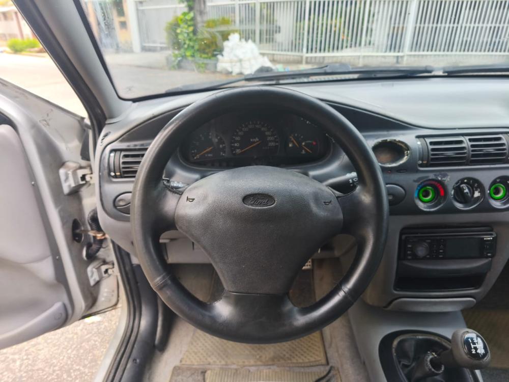 Escort - Foto #27 do anúncio à venda de Carro clássico
