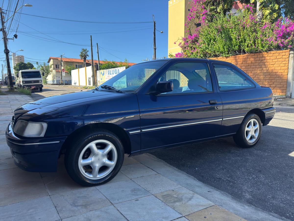 Escort - Foto #17 do anúncio à venda de Carro clássico