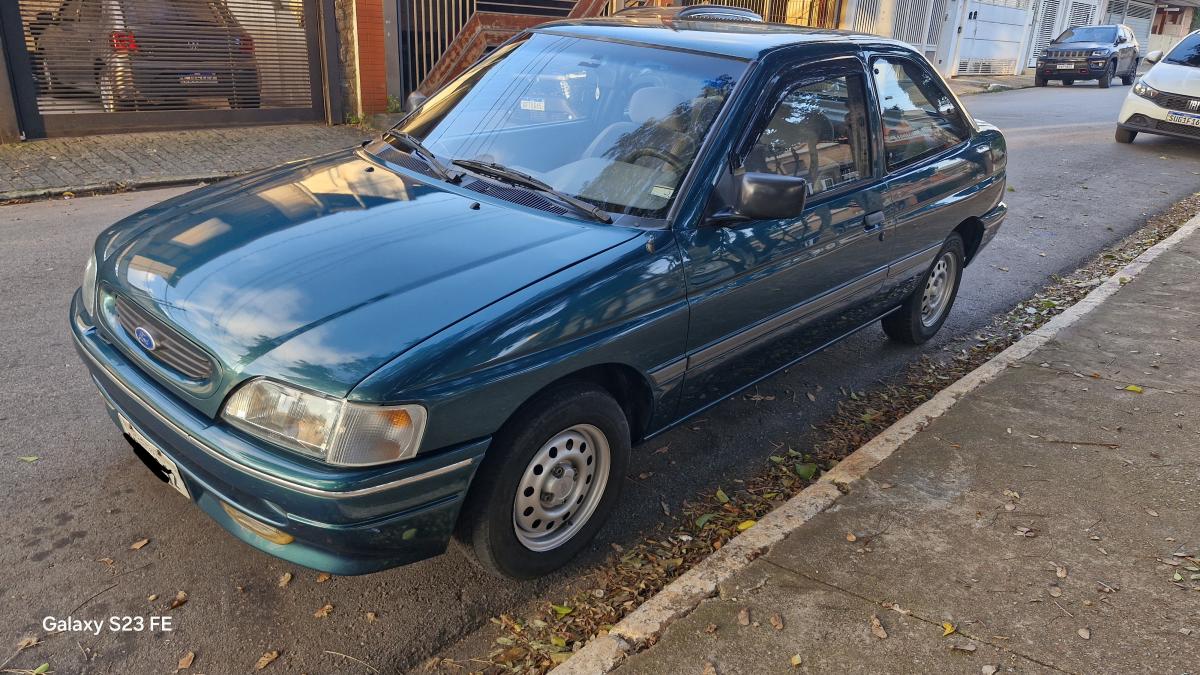 Escort - Foto #4 do anúncio à venda de Carro clássico