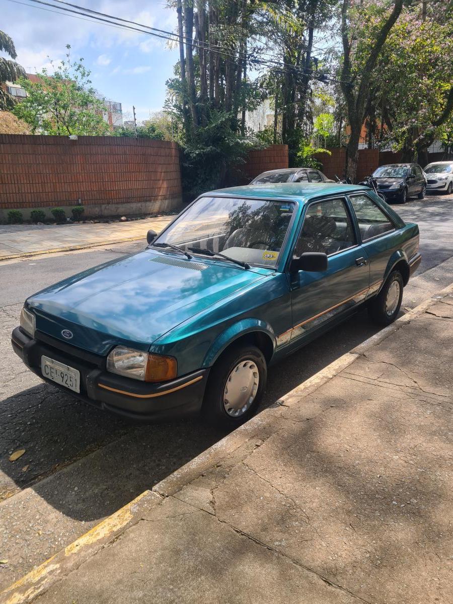 Escort - Foto #9 do anúncio à venda de Carro clássico