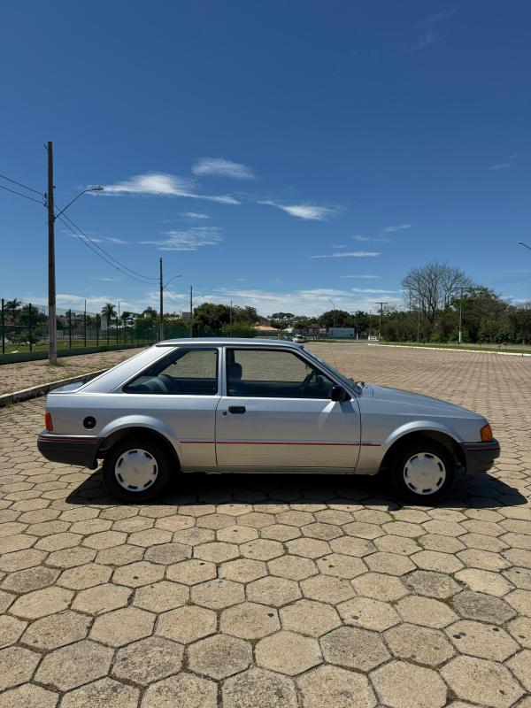 Escort - Foto #9 do anúncio à venda de Carro clássico