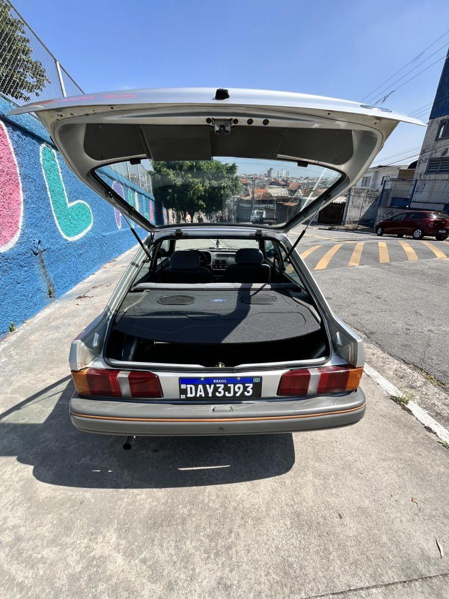 Escort - Foto #8 do anúncio à venda de Carro clássico