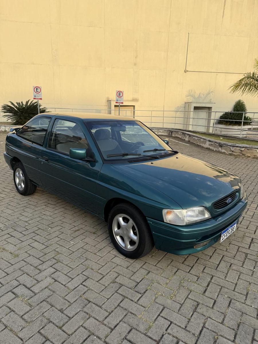 Escort - Foto #10 do anúncio à venda de Carro clássico
