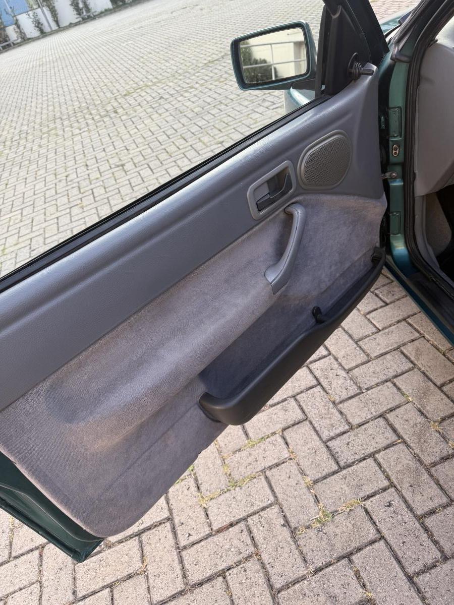 Escort - Foto #17 do anúncio à venda de Carro clássico