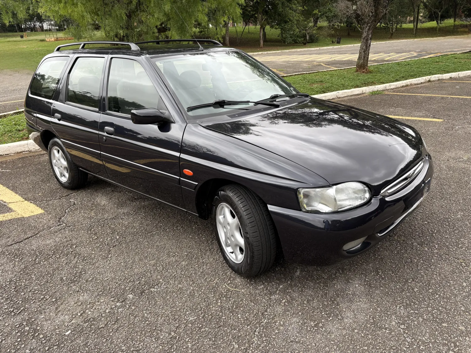 avv-ford-escort-sw-glx-venda-6h1p4qs-imagem-002