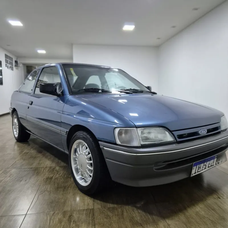 Escort - Foto #5 do anúncio à venda de Carro clássico