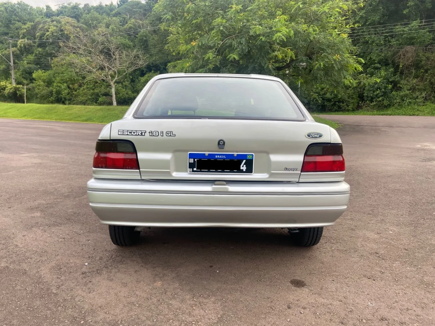 Escort - Foto #7 do anúncio à venda de Carro clássico
