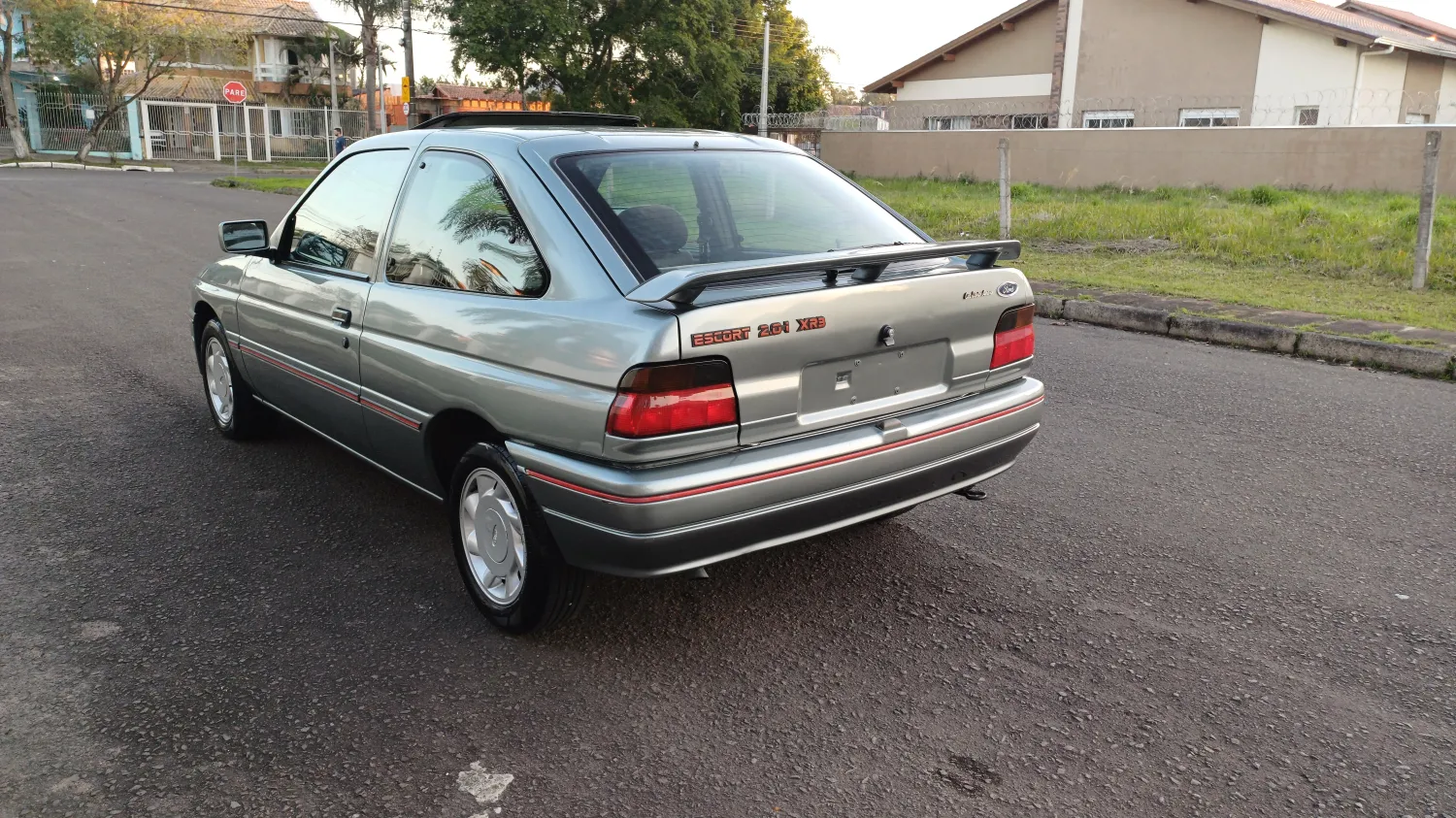 avv-ford-escort-venda-96b17b2-imagem-003