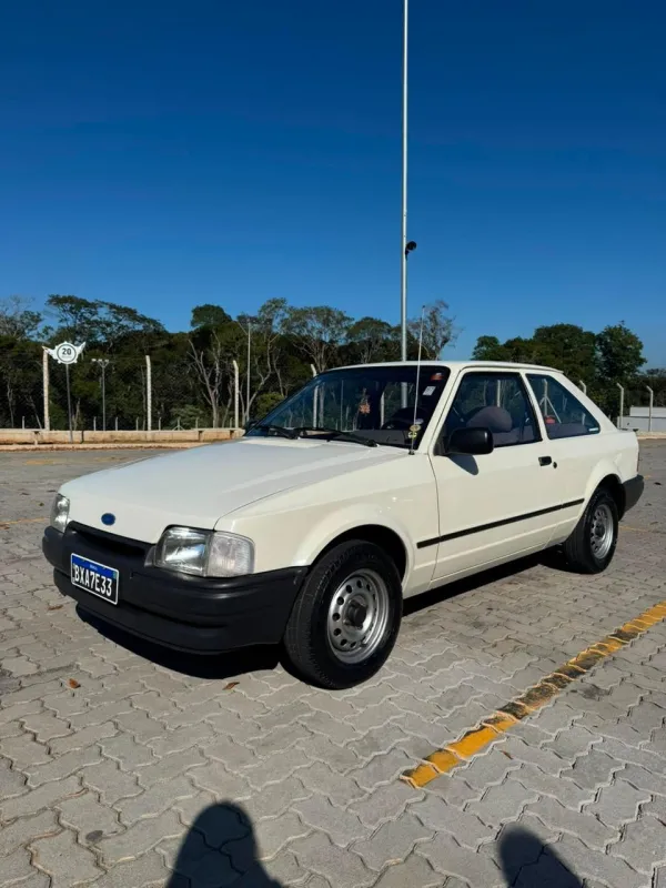 Escort - Foto #18 do anúncio à venda de Carro clássico