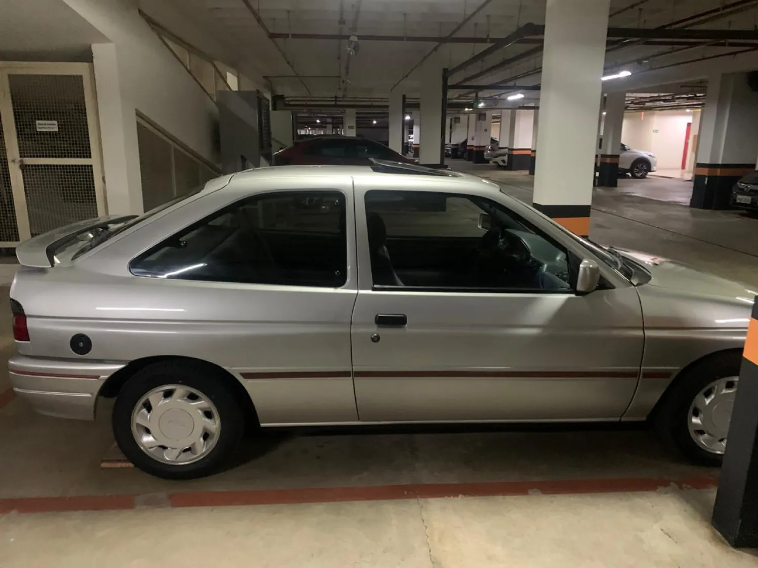 avv-ford-escort-venda-b540842-imagem-009