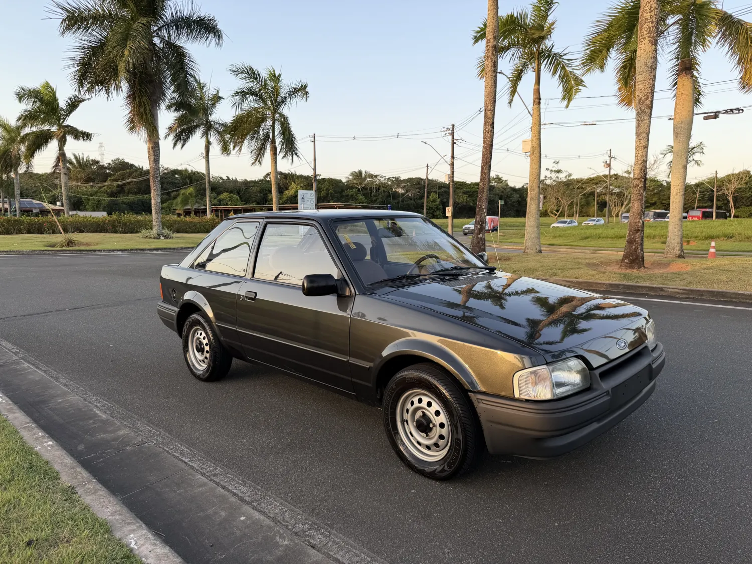 avv-ford-escort-venda-c27ca0b-imagem-002
