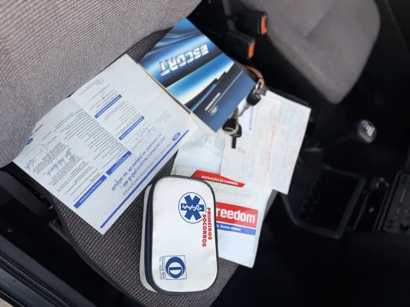avv-ford-escort-venda-c27ca0b-imagem-005