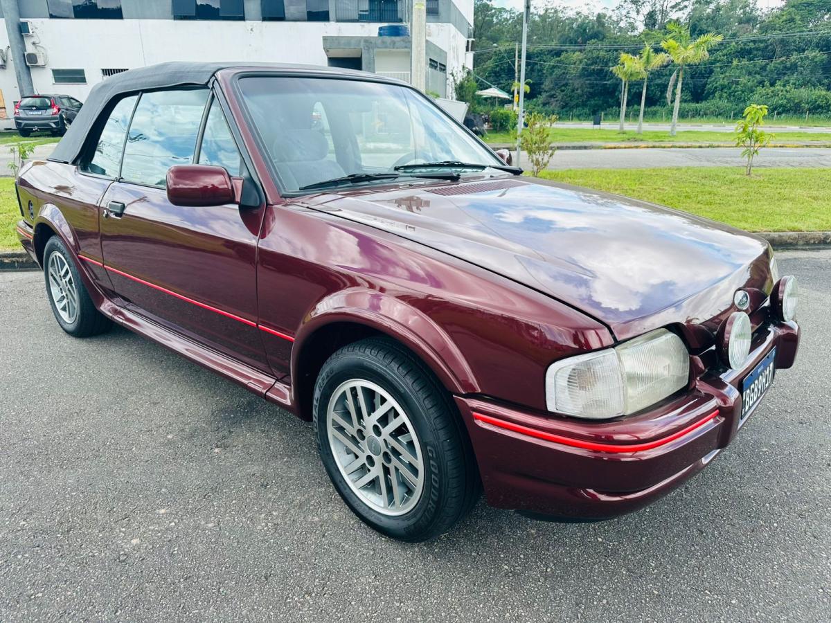 Escort - Foto #5 do anúncio à venda de Carro clássico