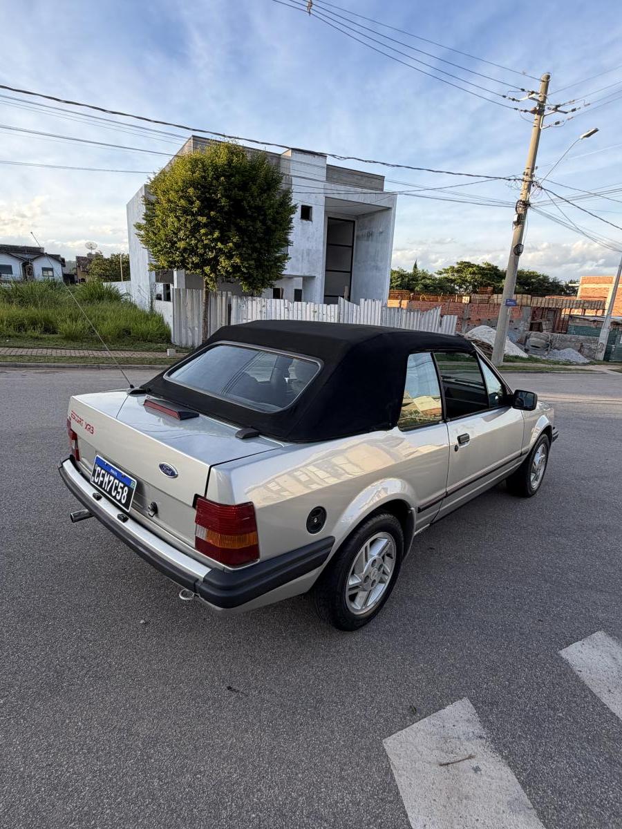 Escort - Foto #11 do anúncio à venda de Carro clássico