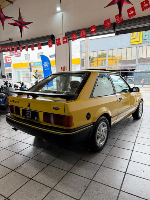 Escort - Foto #8 do anúncio à venda de Carro clássico