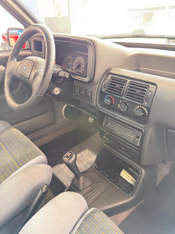 Escort - Foto #16 do anúncio à venda de Carro clássico