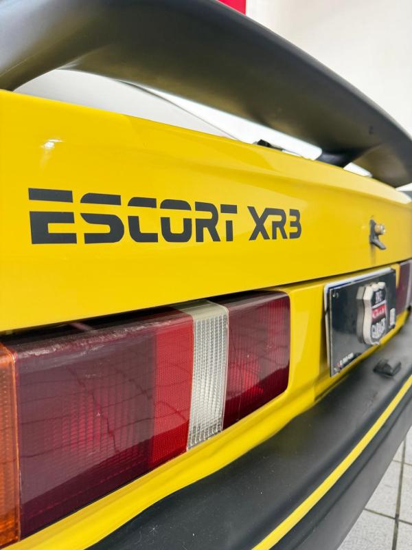 Escort - Foto #17 do anúncio à venda de Carro clássico