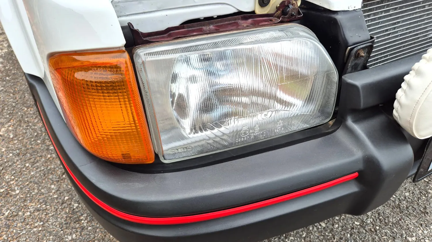 avv-ford-escort-xr3-venda-1m6sdxs-imagem-010
