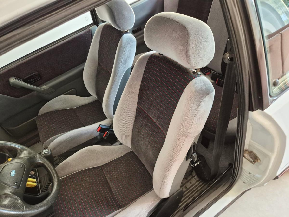 Escort - Foto #14 do anúncio à venda de Carro clássico