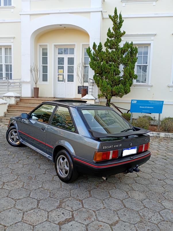 avv-ford-escort-xr3-venda-1yze7in-imagem-007
