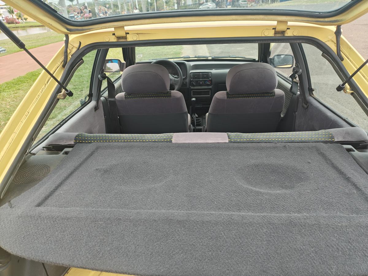 Escort - Foto #2 do anúncio à venda de Carro clássico
