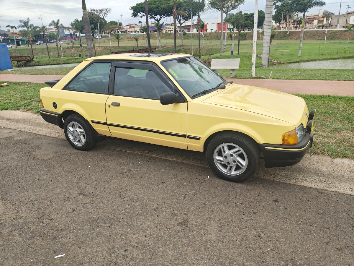 Escort - Foto #6 do anúncio à venda de Carro clássico