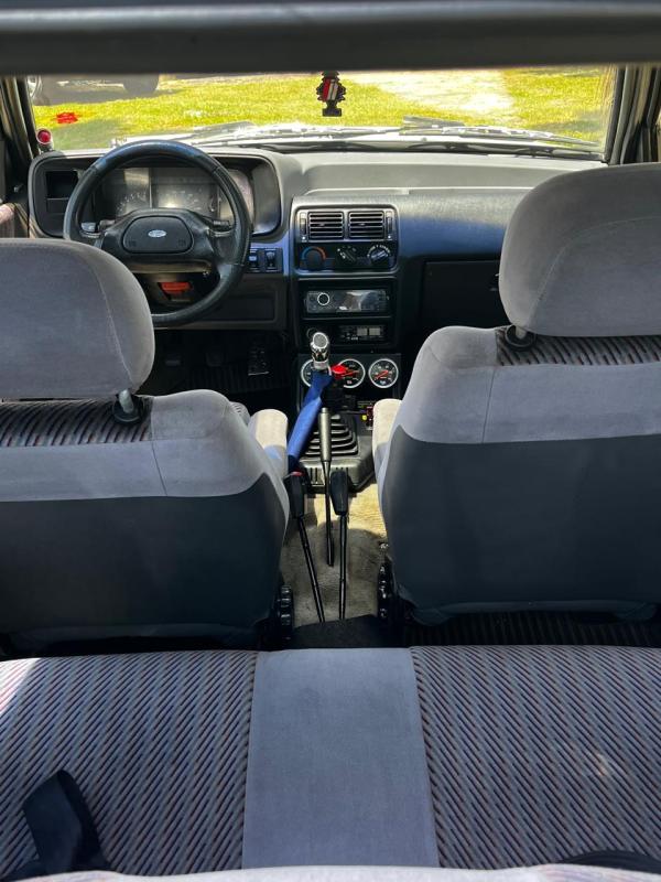 Escort - Foto #5 do anúncio à venda de Carro clássico