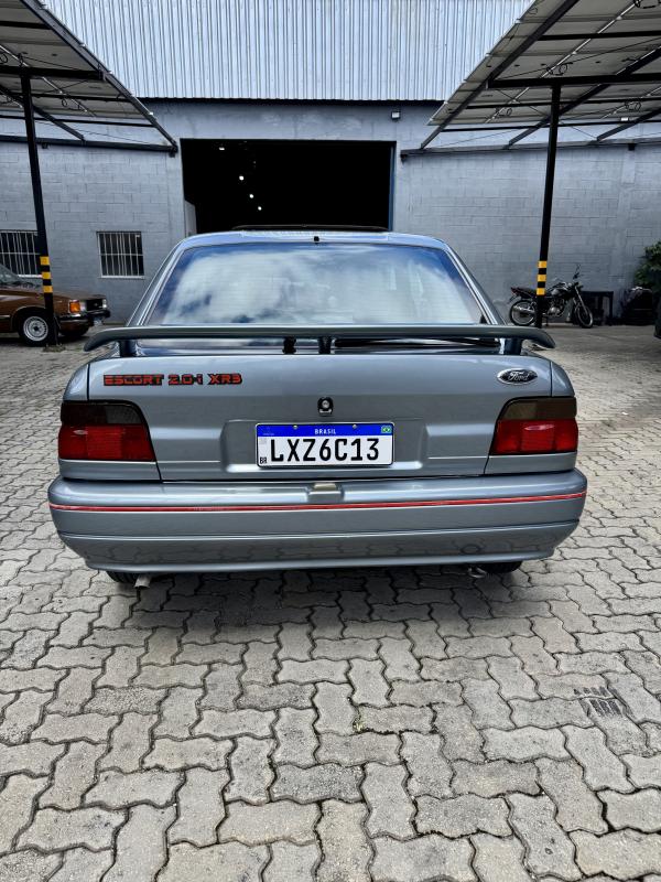 Escort - Foto #7 do anúncio à venda de Carro clássico