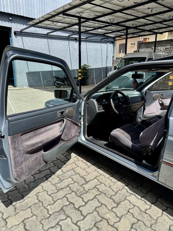 Escort - Foto #13 do anúncio à venda de Carro clássico