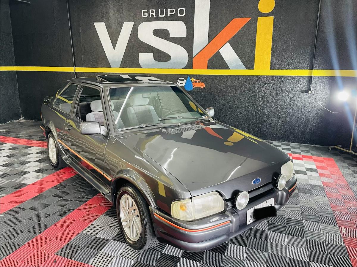 Escort - Foto #8 do anúncio à venda de Carro clássico
