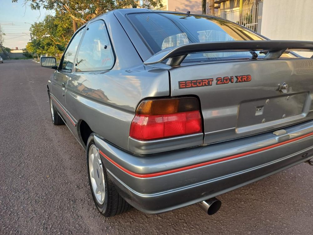 Escort - Foto #10 do anúncio à venda de Carro clássico
