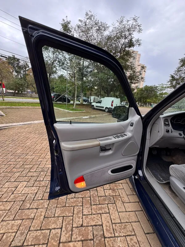 avv-ford-explorer-venda-eaf2f3d-imagem-012