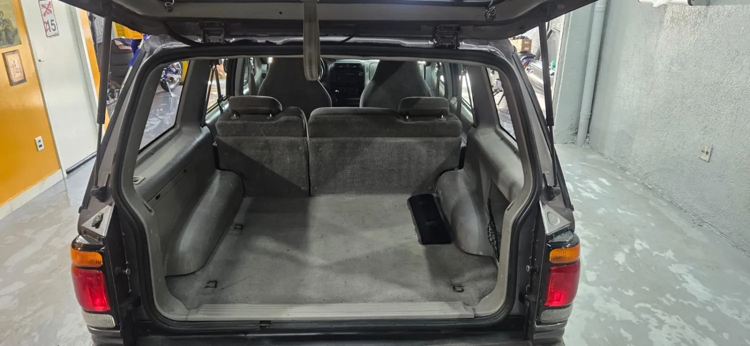 avv-ford-explorer-xlt-4x2-venda-i53zip4-imagem-009