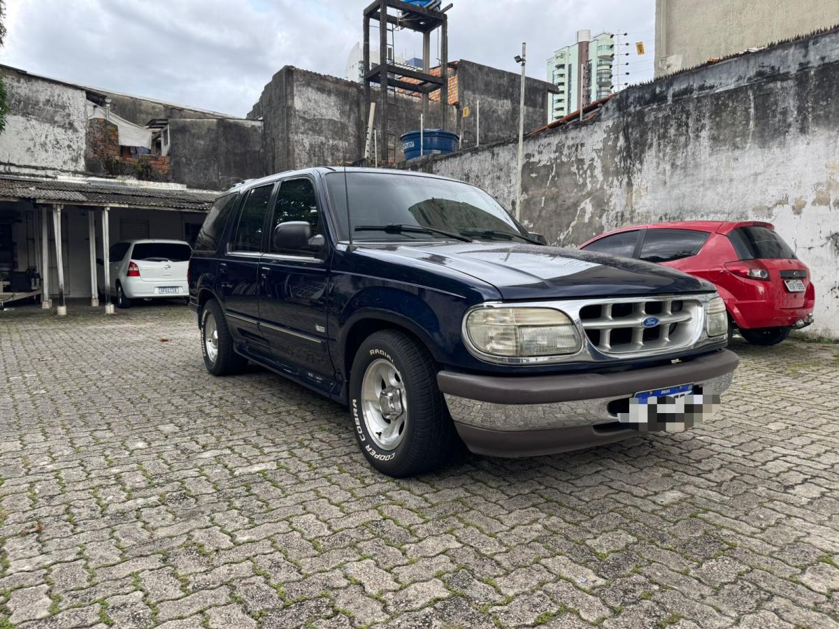 Explorer - Foto #15 do anúncio à venda de Carro clássico